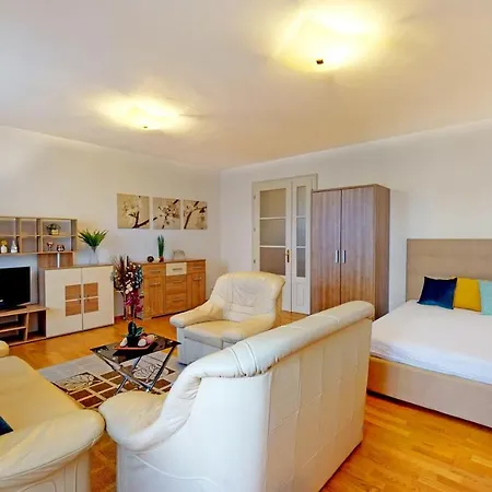 Central Apartmany Biela Street