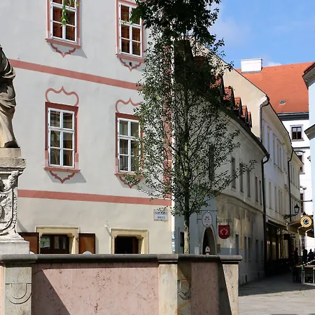 Apartmán Central Apartmany Biela street Bratislava