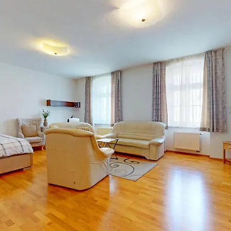 Central Apartmany Biela Street * Pressburg