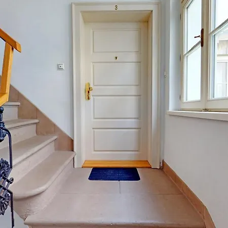 贝拉街中央公寓 公寓 布拉迪斯拉发